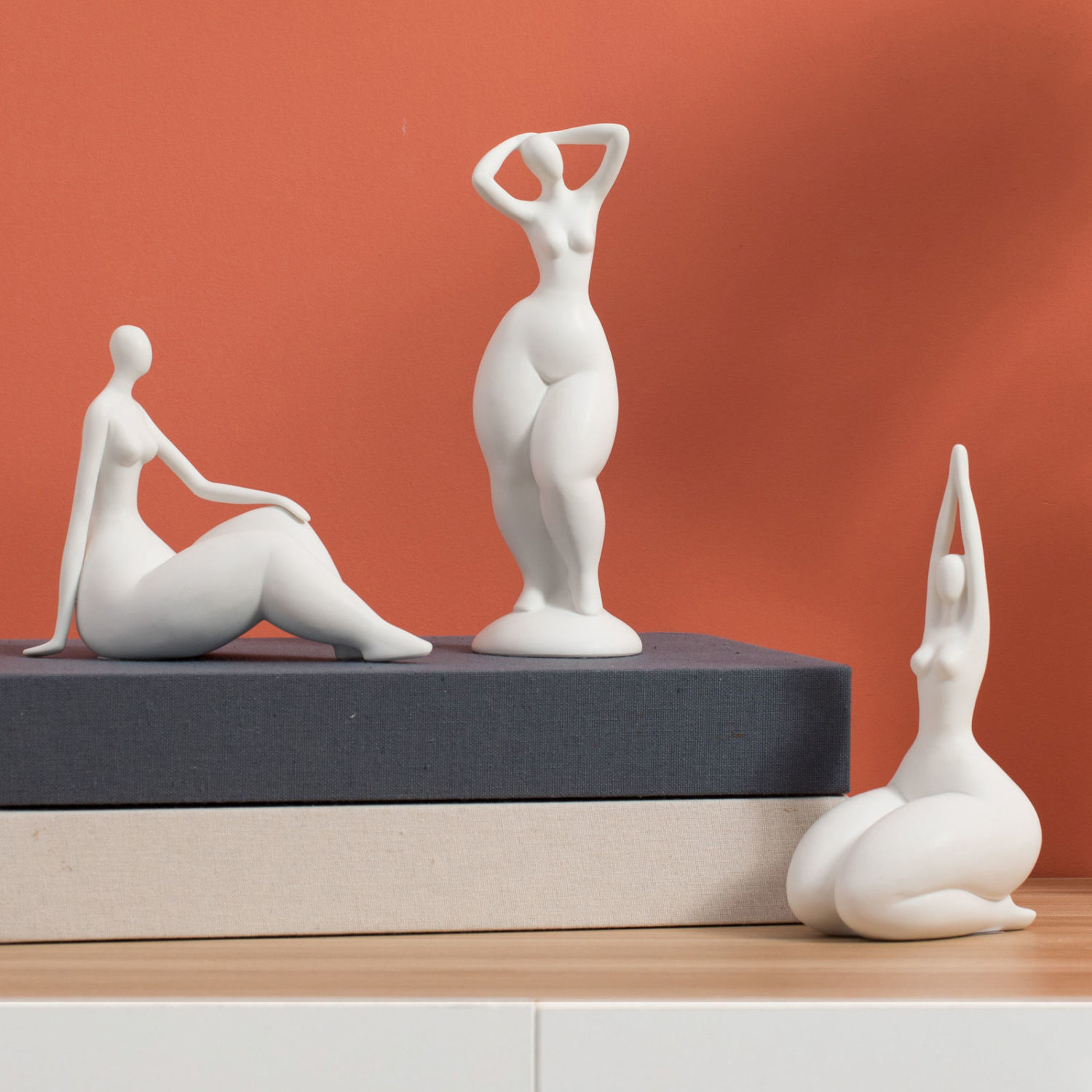 Home Office Yoga Room Ideas - Figurina yoga moderna e minimalista astratta