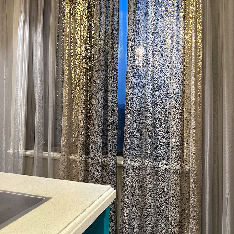 Home Office Industrial Style - Tenda moderna in tulle sfumato con
